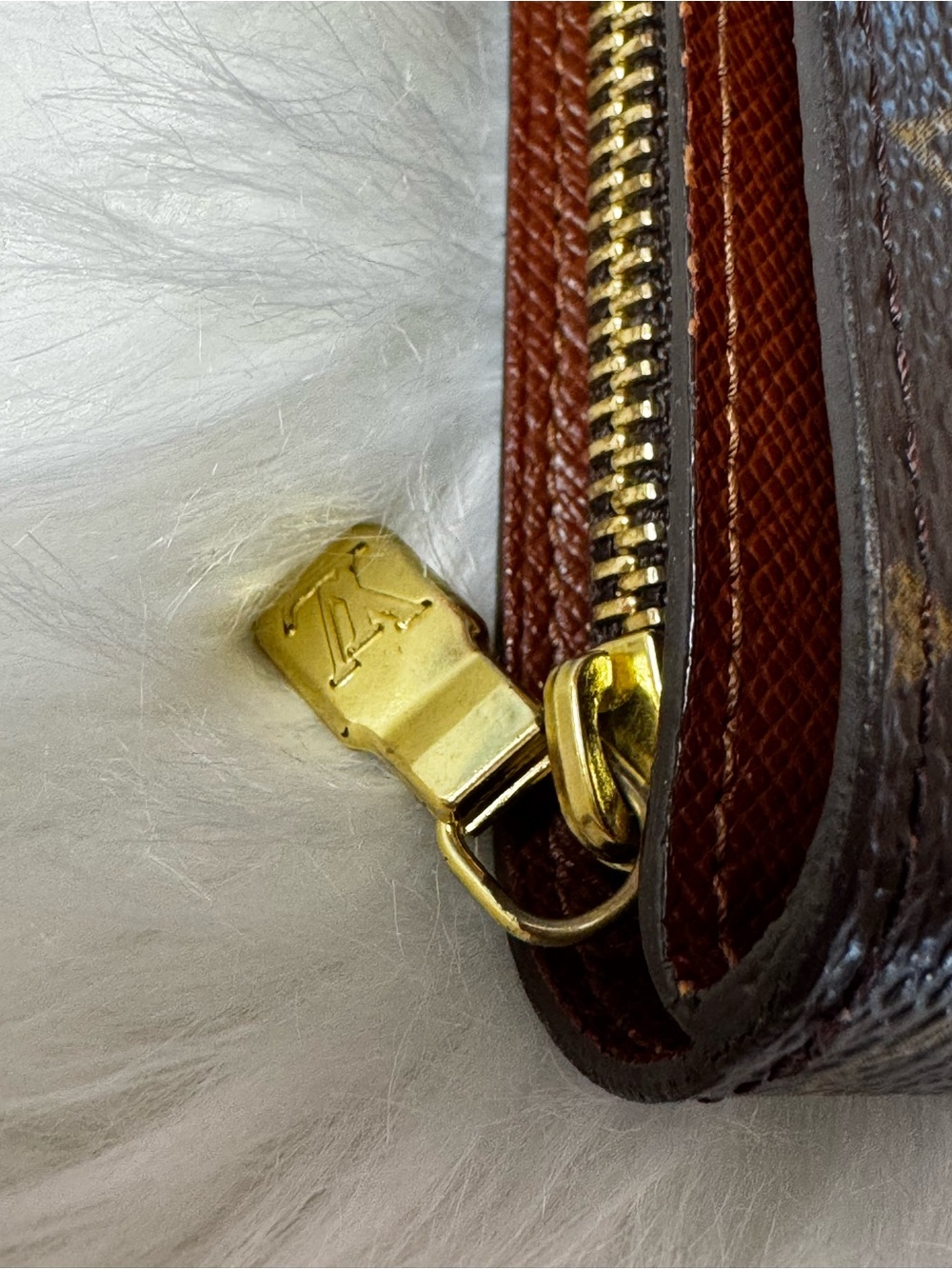 Louis Vuitton LV Monogram Compact VTG Zip Wallet Coin Compartment with Dust Bag - Picture 5 of 17